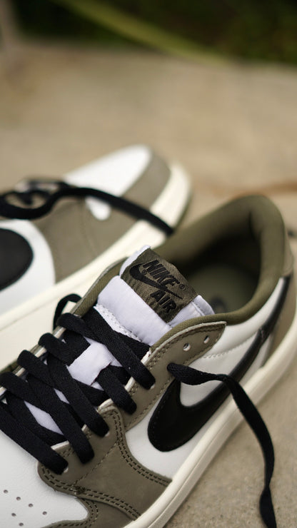 Jordan R1 low verde oliva