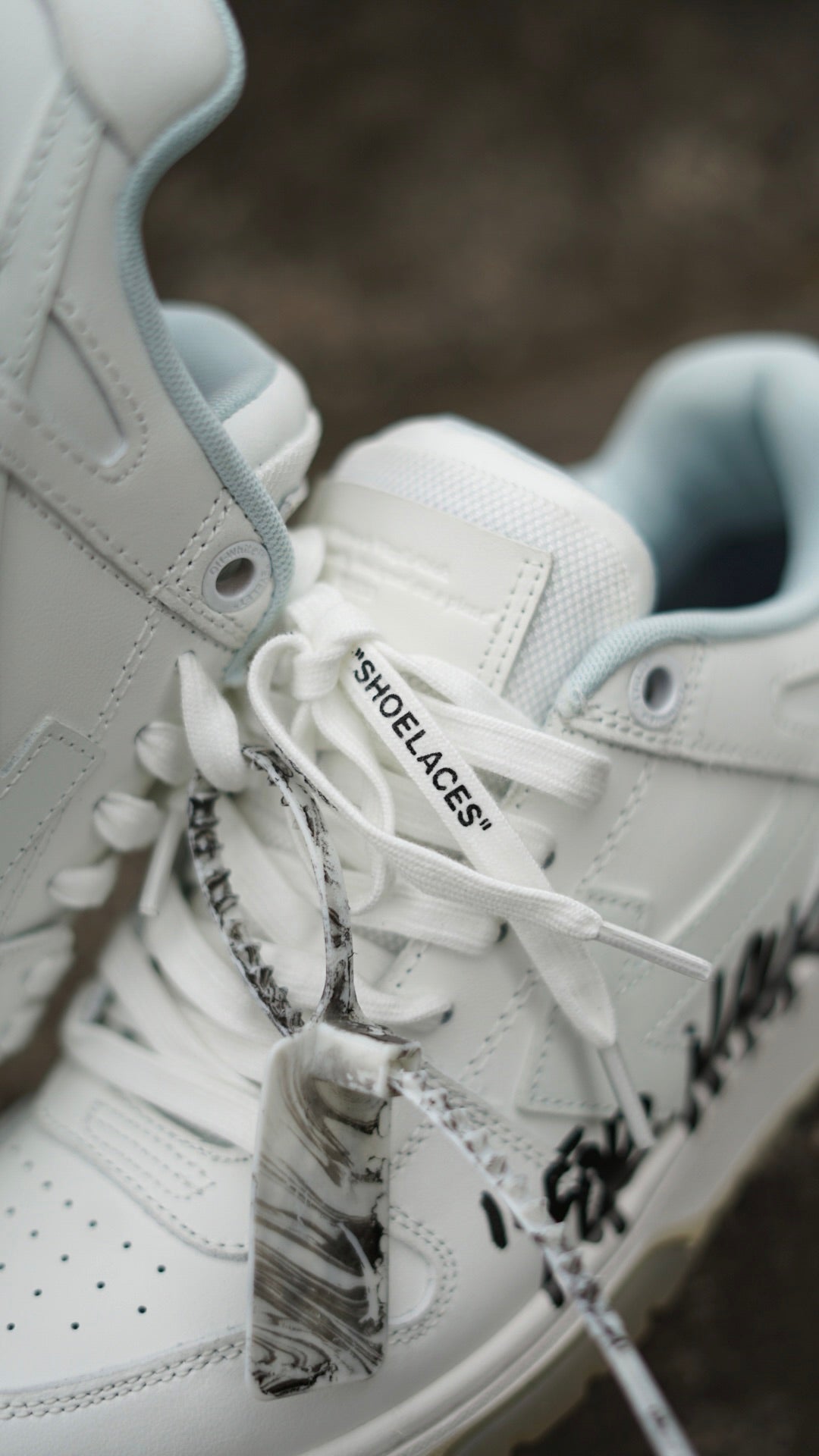 Off White Blanca