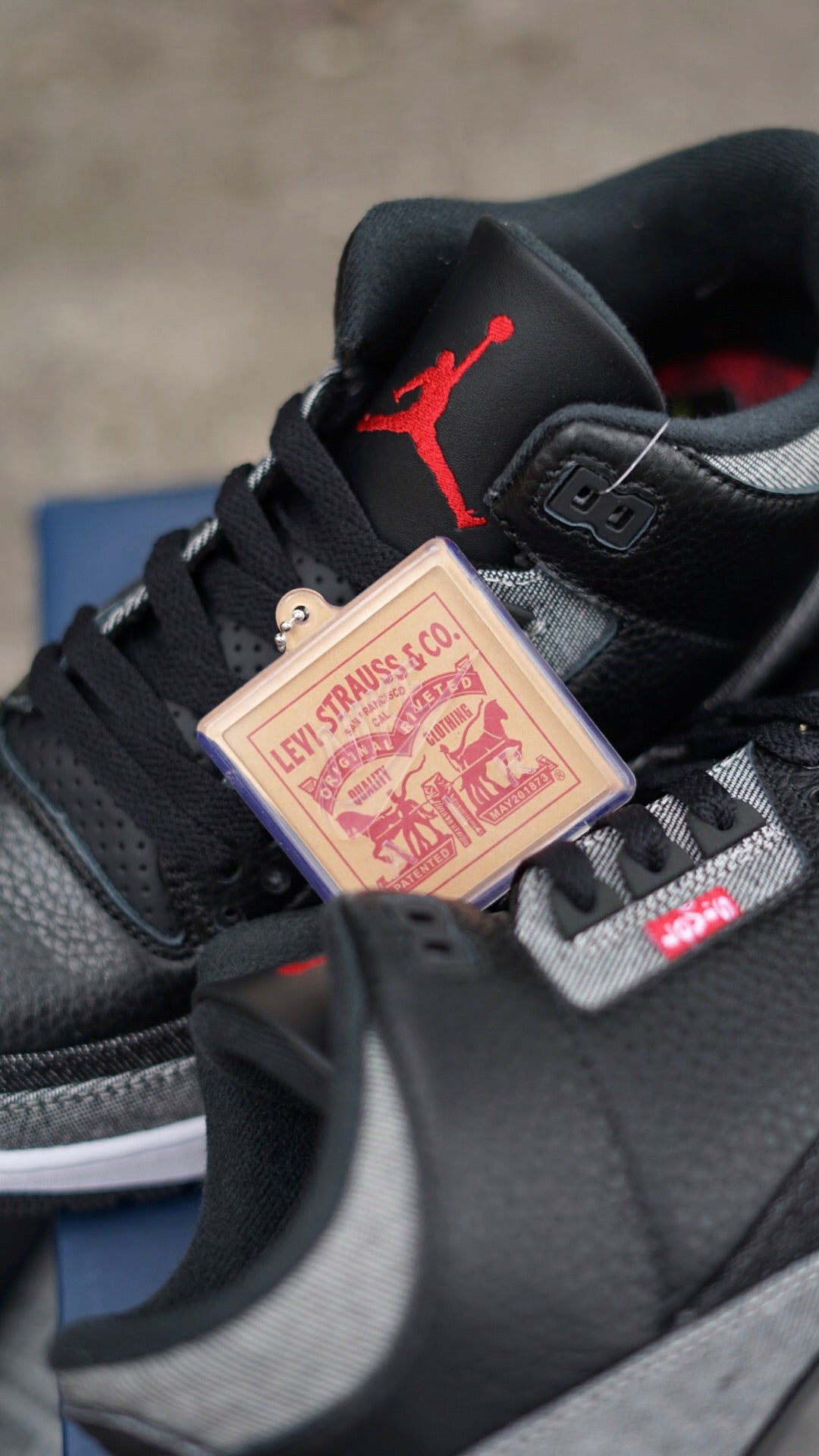 Air Jordan Retro 3 Levis Negra G5