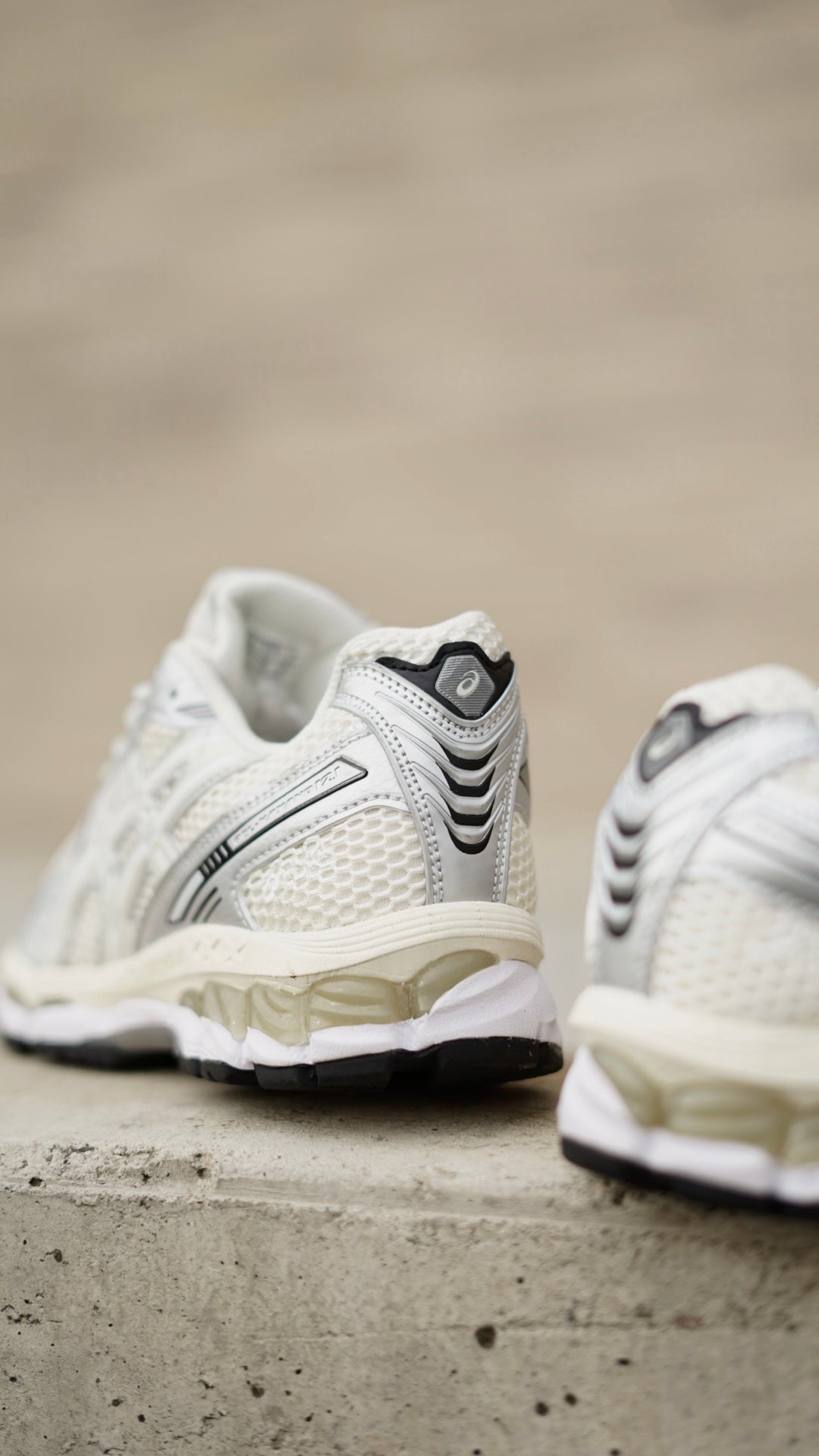 Asics blanca