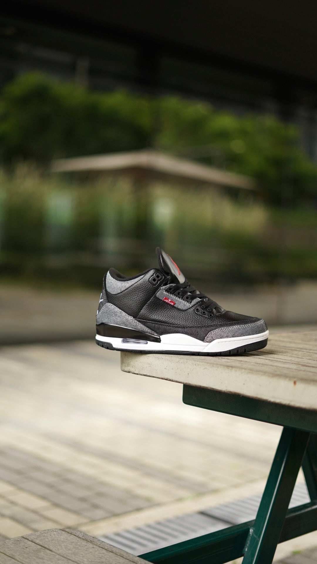 Jordan R3 Levis R3