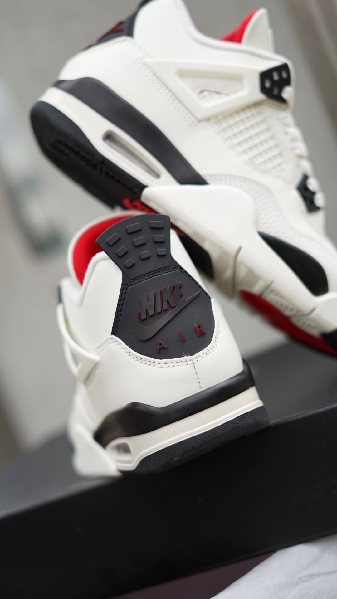 Air Jordan Retro 4 Blanca G5