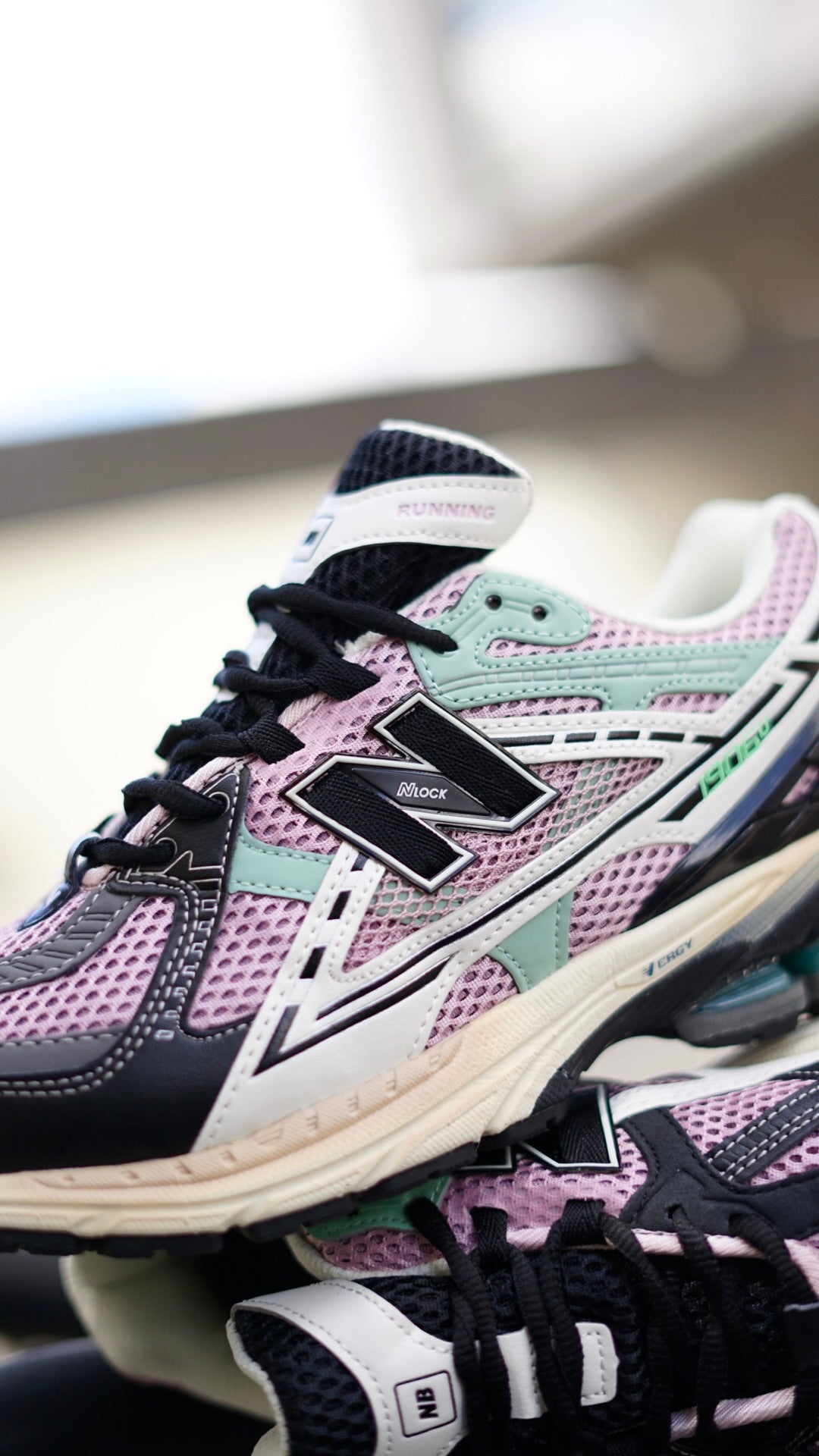 New balance 1906