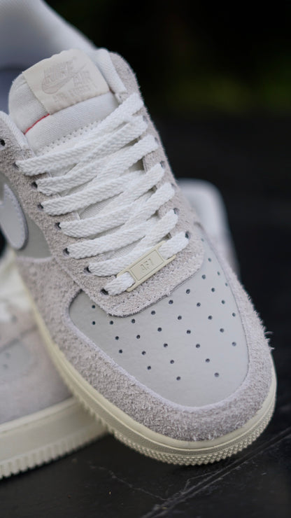 Nike force 1 gris