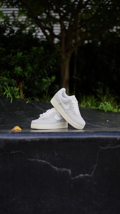 Nike force 1 gris