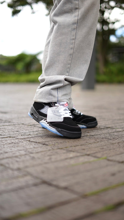Jordan R5 negro