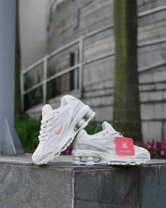 Nike shox blanca