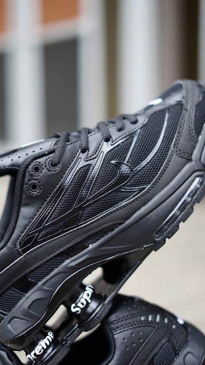 Nike shox supreme negra