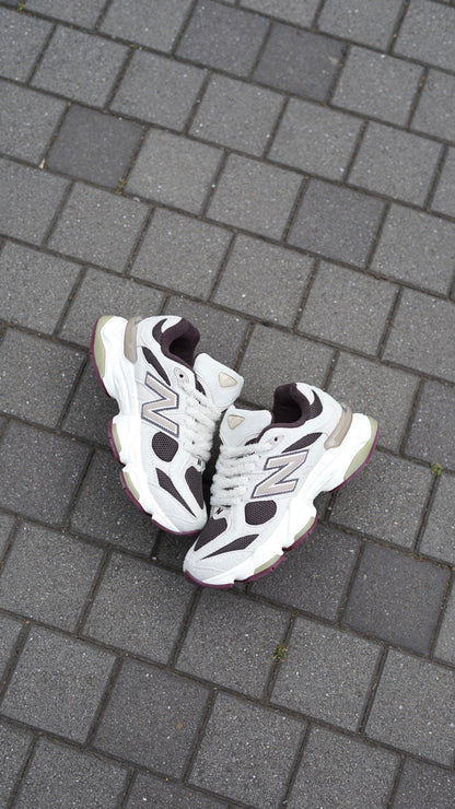 New balance vinotinto 9060