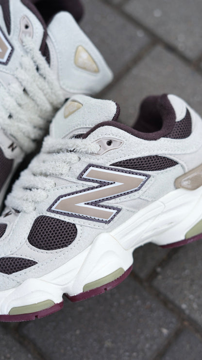 New balance vinotinto 9060