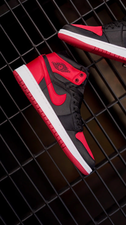 Air Jordan Retro 1 High Satin Bred
