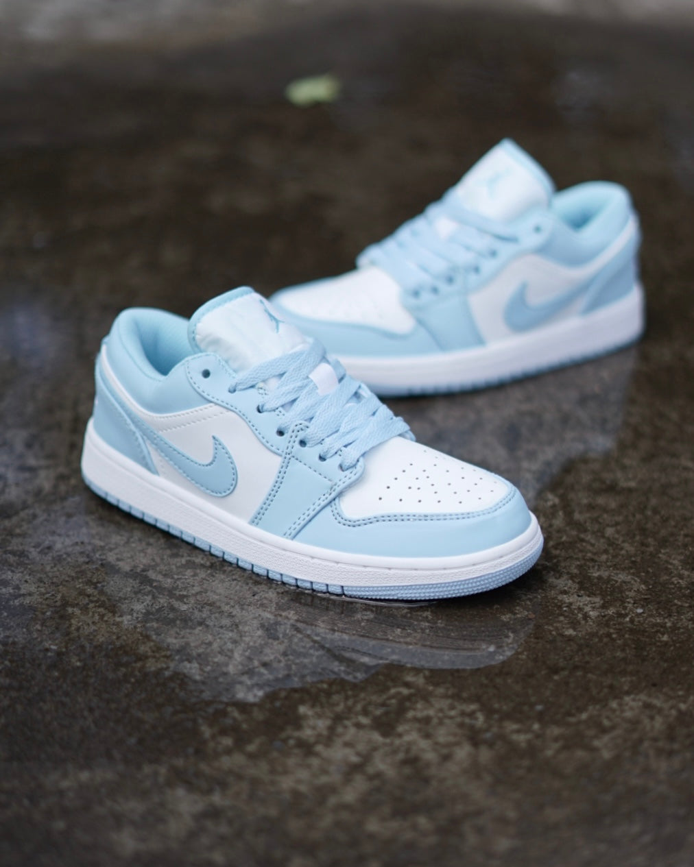 Air Jordan Retro 1 Low Azul Claro