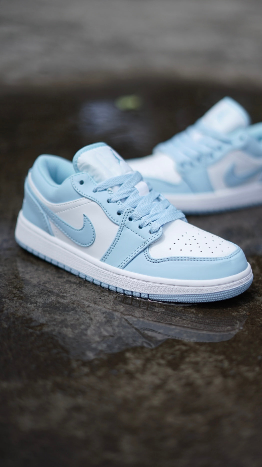 Air Jordan Retro 1 Low Azul Claro