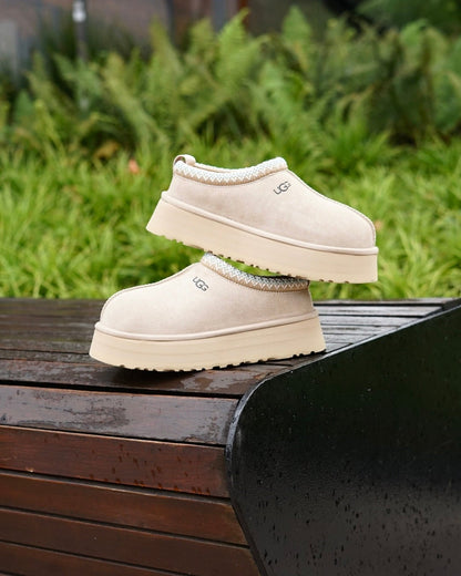 UGG tazz slipper beige