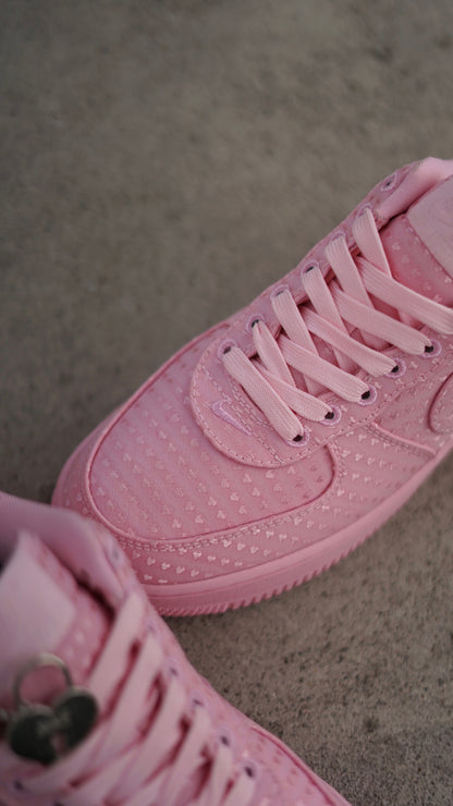 Air Force 1 07 SE Valentines
