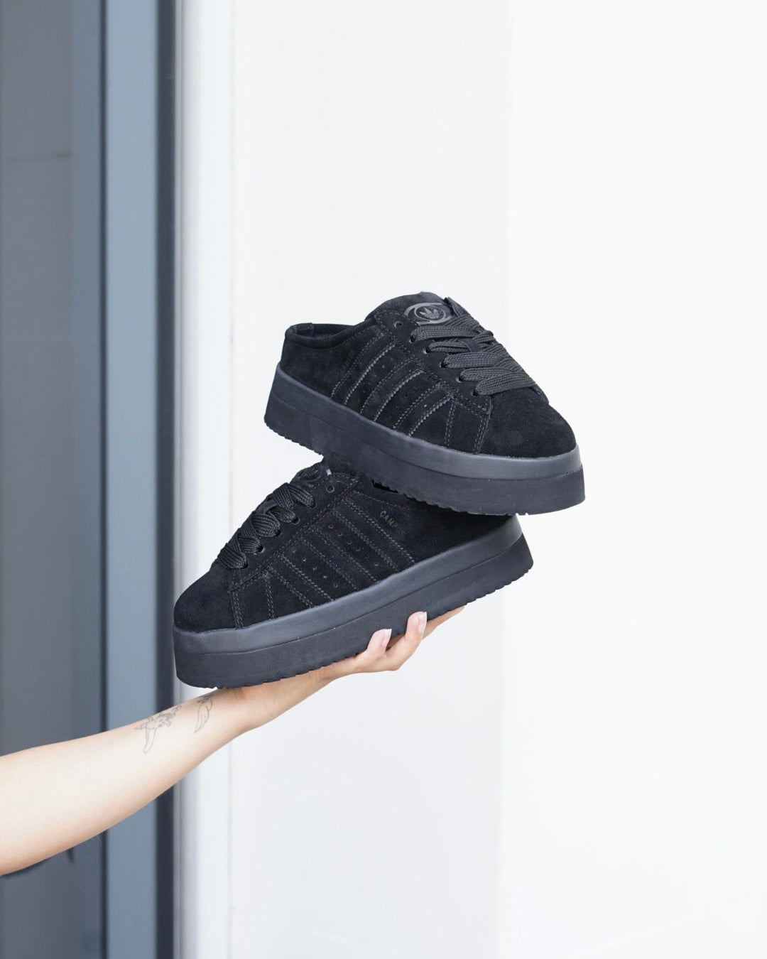 Adidas campus 00s pantufla