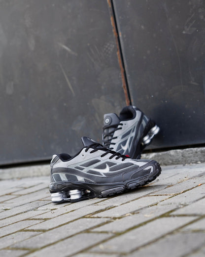 Nike shox gris