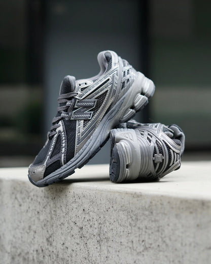 New Balance 1906
