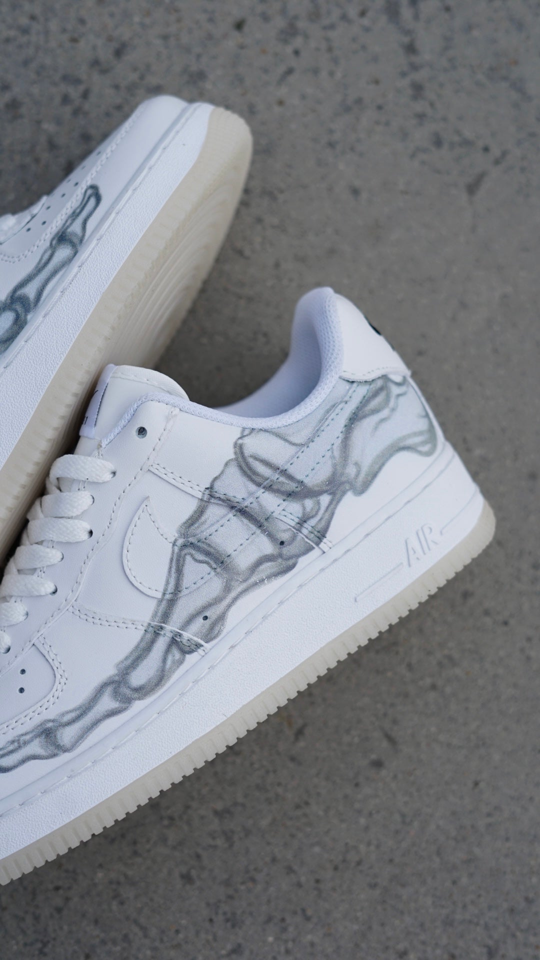 Air force 1´07  Skeleton