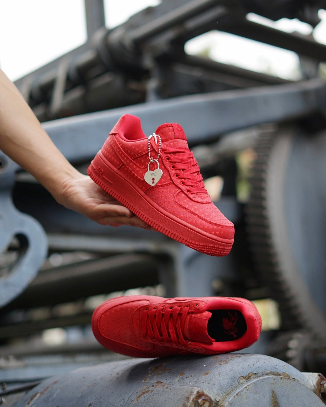 Air Force 1 07 SE Valentines