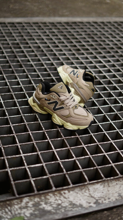 New Balance 9060 Cafe