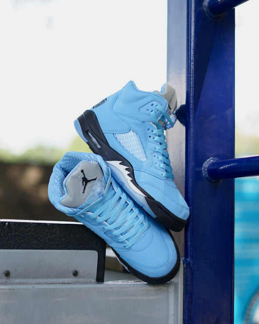 Air jordan Retro 5 university blue