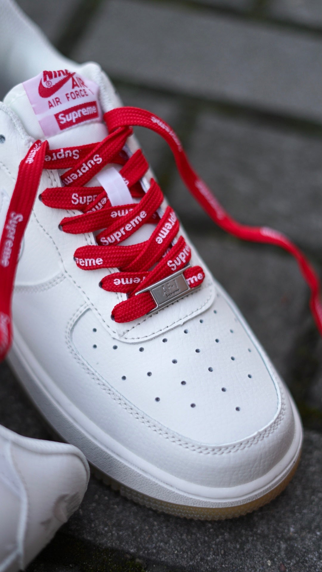 Air Force 1 x Supreme Beige