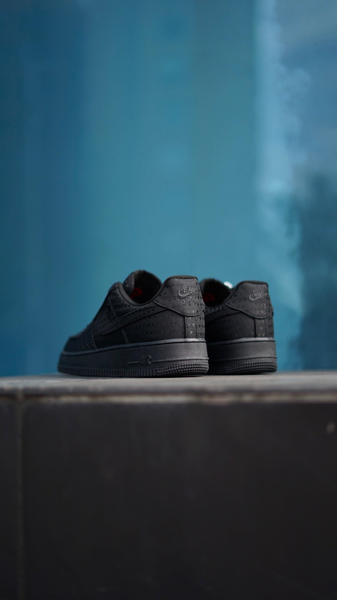 Air Force 1 07 SE Valentines