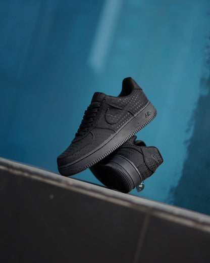 Air Force 1 07 SE Valentines