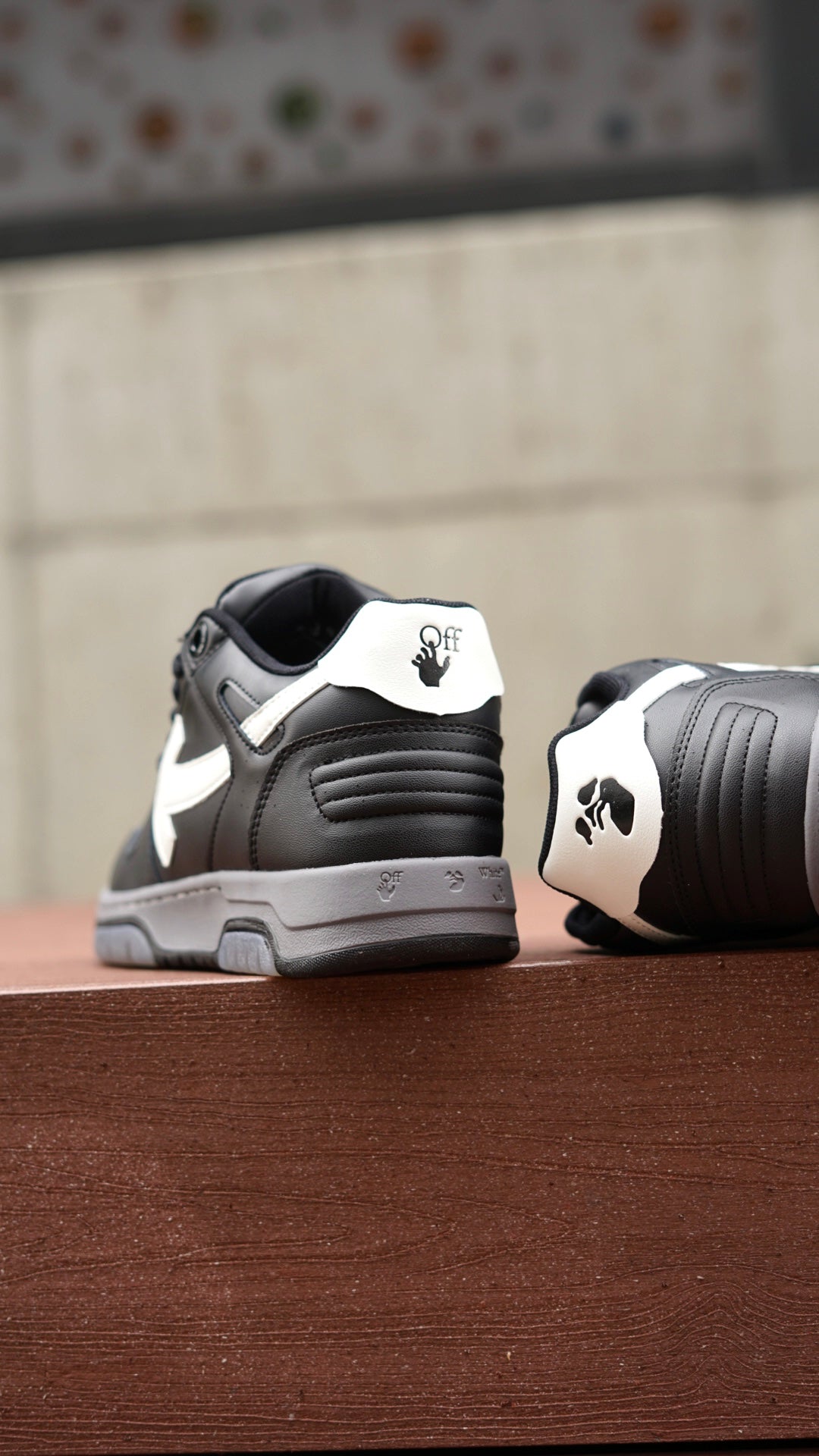 Off white negra