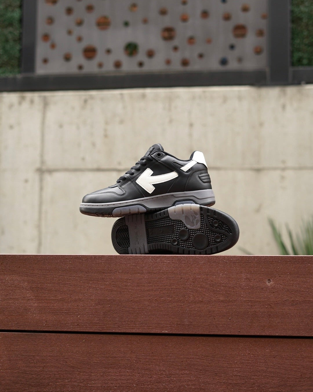 Off white negra