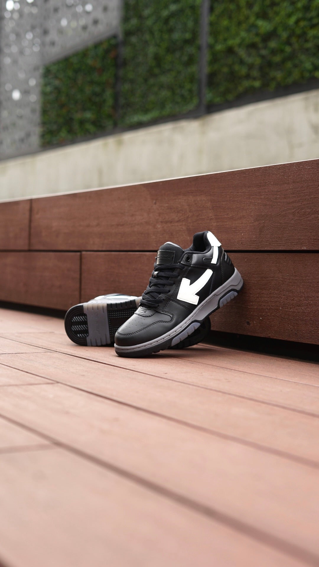 Off white negra