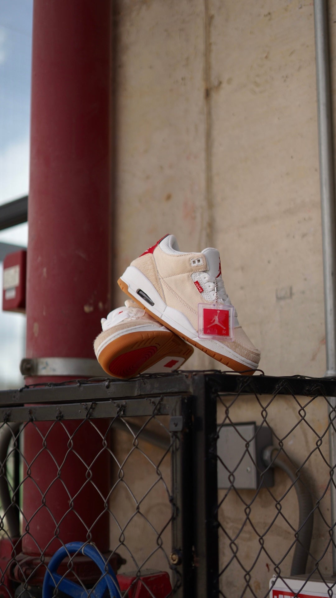 Jordan Retro 3 Levis