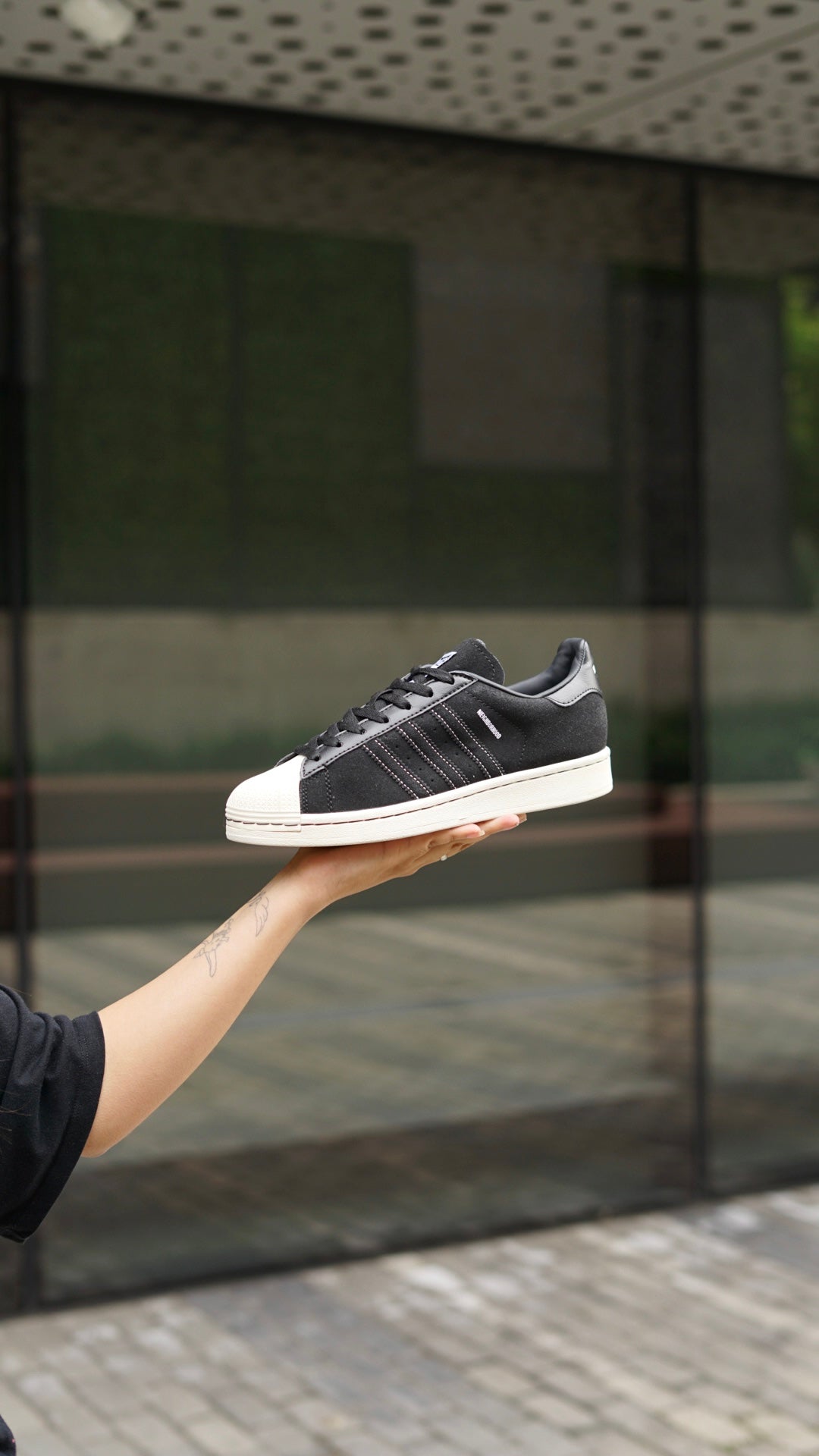 Adidas superstar 80s. neighborhood