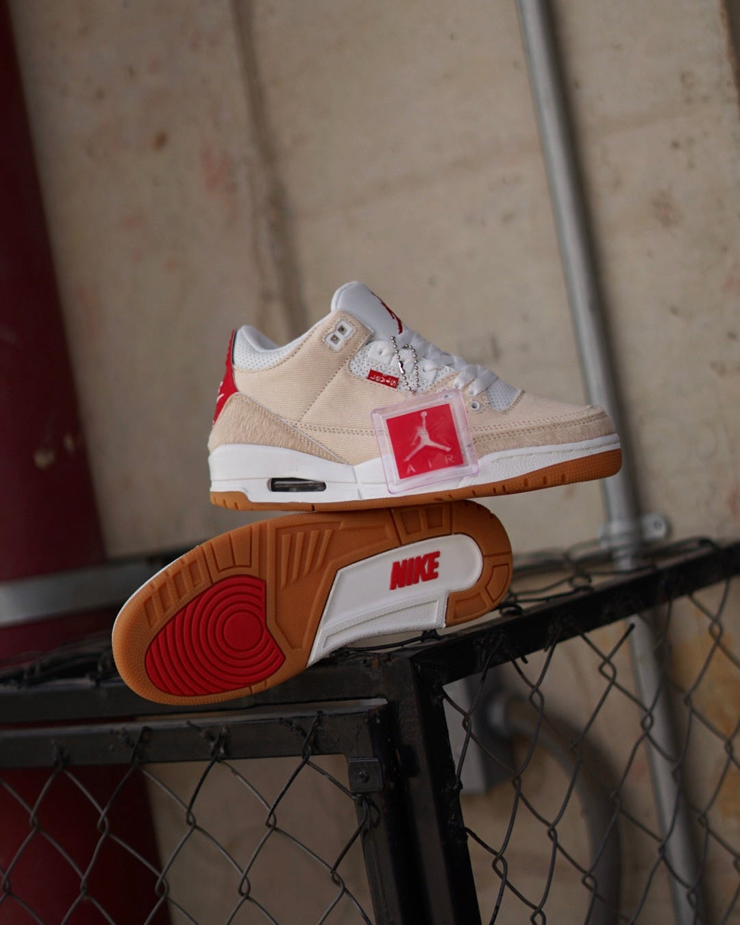 Jordan Retro 3 Levis
