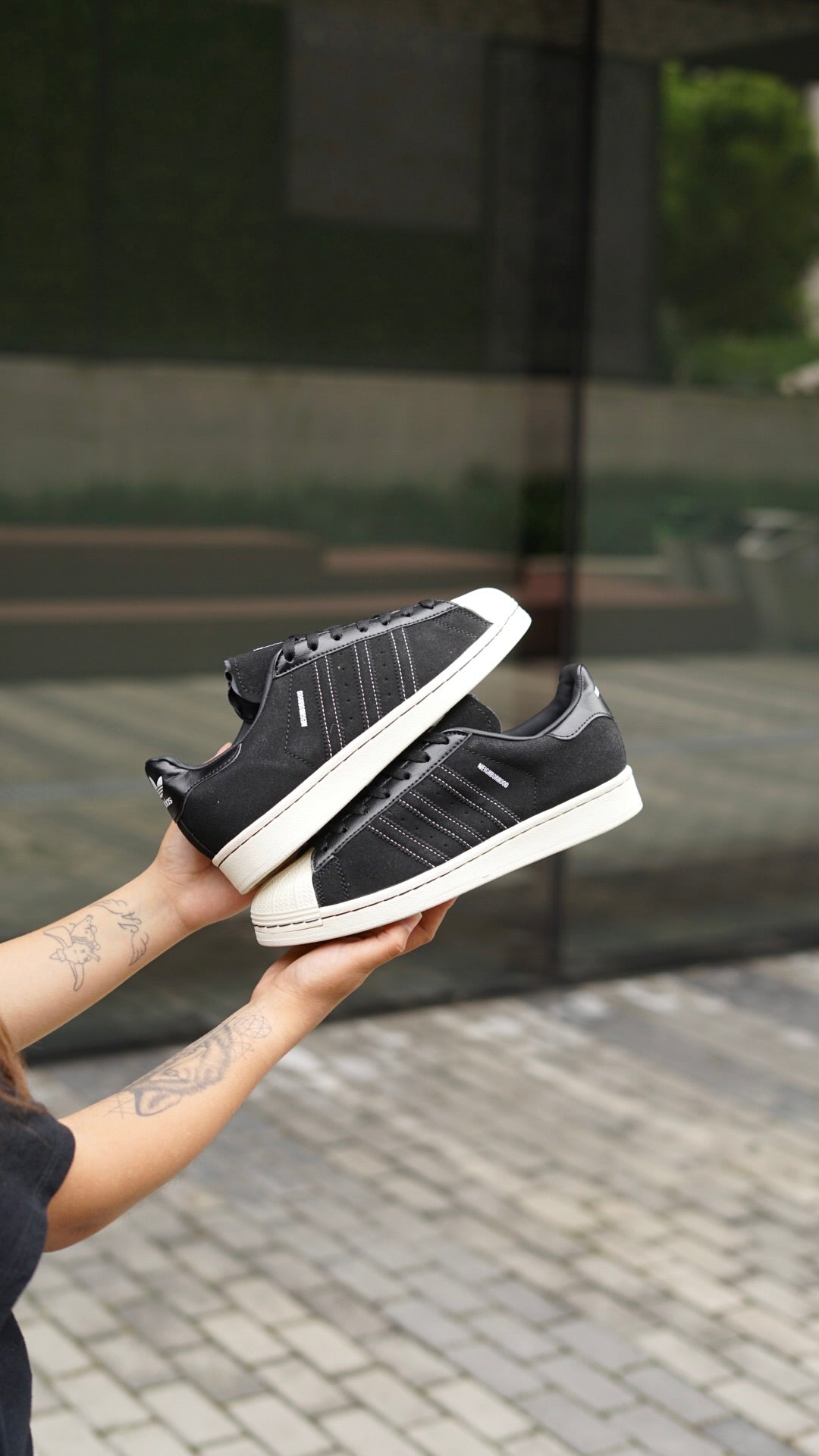 Adidas superstar 80s. neighborhood