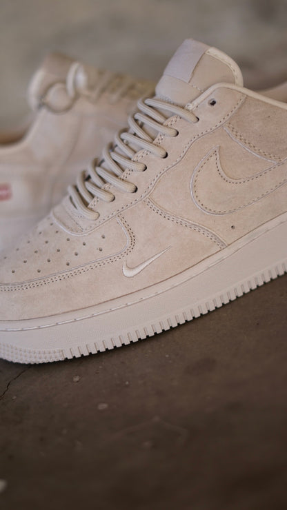 Air Force 1 Supreme Beige
