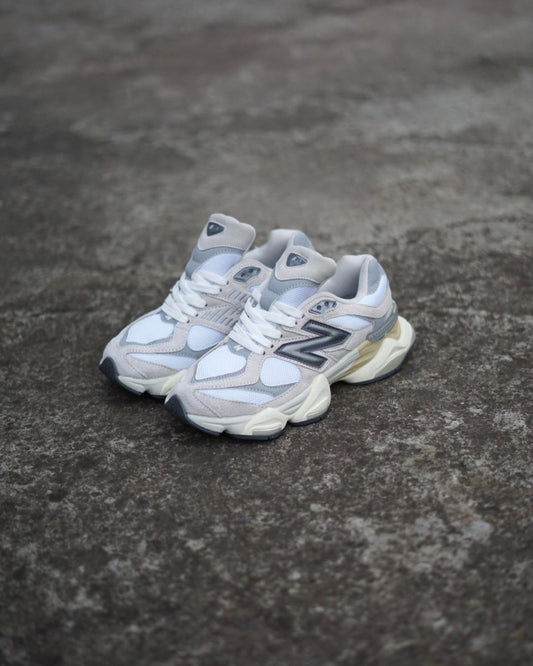 New Balance 9060 Gris