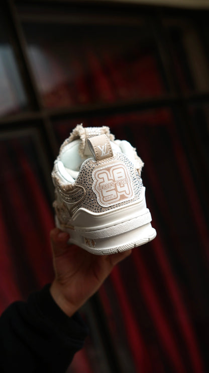 Louis vuitton beige diamantada