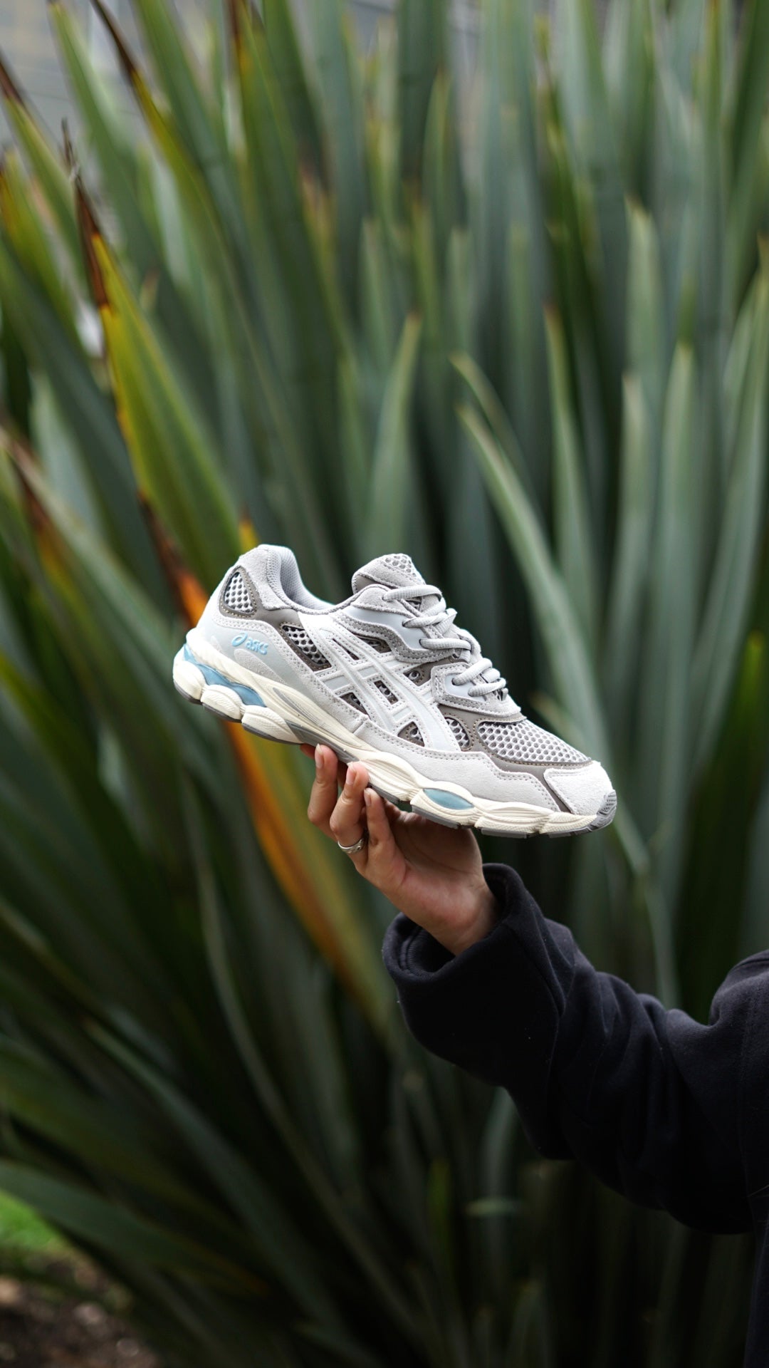 Asics Gel nyc gris oscuro