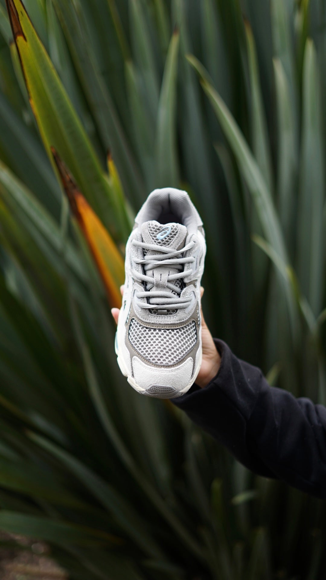 Asics Gel nyc gris oscuro