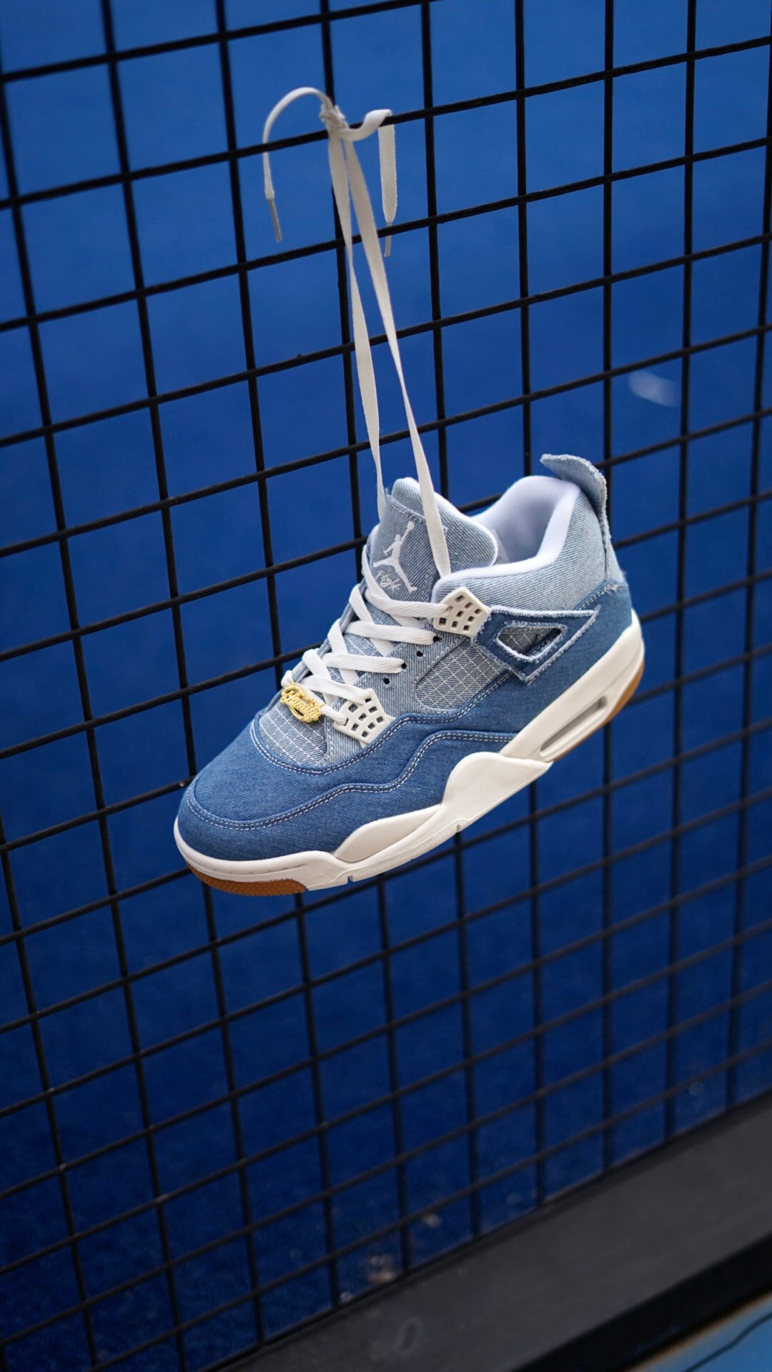 Air jordan 4 Worn Blue