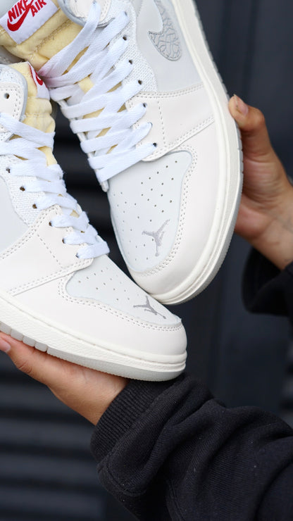 Jordan R1 beige