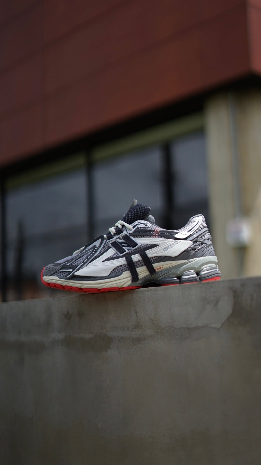New Balance 1906A Gris-Rojo