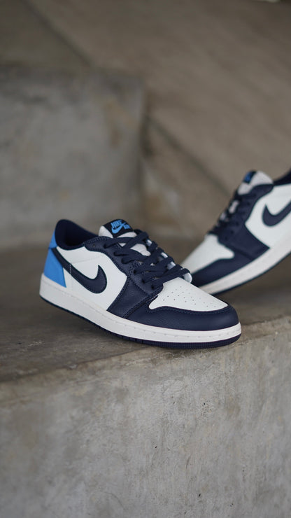 Air Jordan Retro 1 Low Azul