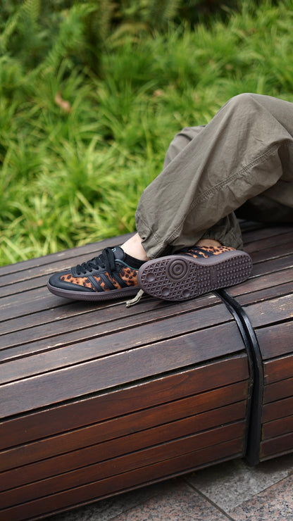 Adidas samba leopardo negra