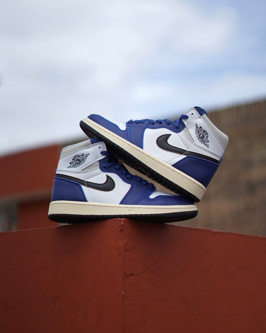 Air Jordan Retro 1 High OG Royal Azul