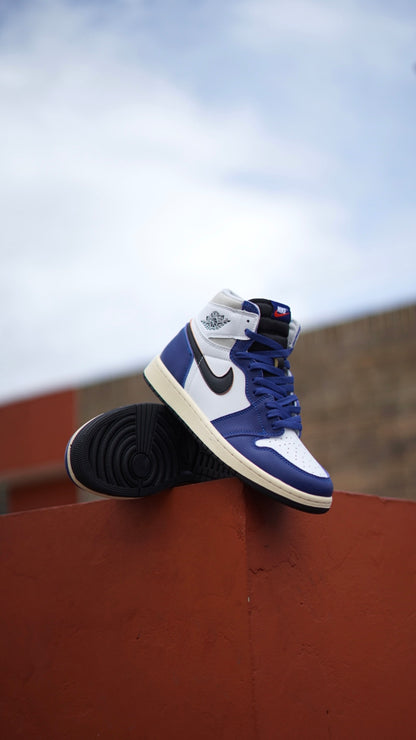 Air Jordan Retro 1 High OG Royal Azul