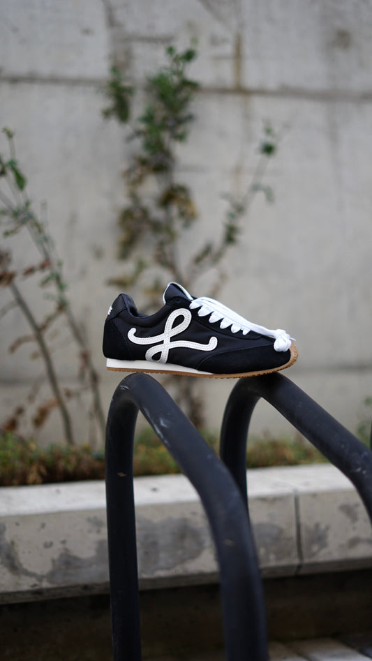 Loewe ballet negra