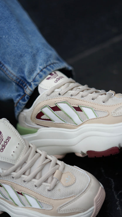 Adidas ozgaia